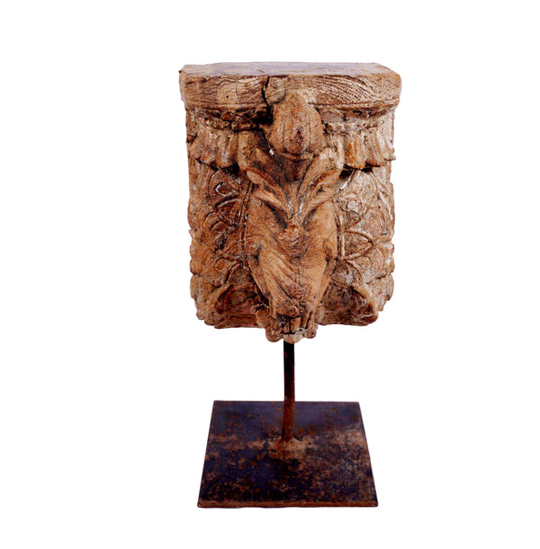 Vintage Table Decor Yali